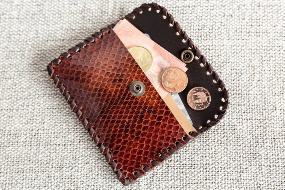 original monedero de piel con serpiente hechos a mano con piel de calidad estilo boho